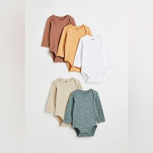 5 Pack Long Sleeve Body Suits & Matchimg Cotton Pants